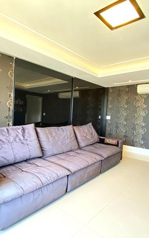 Apartamento à venda com 194m², 3 quartos e 4 vagasSala 2