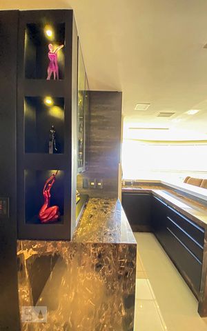 Apartamento à venda com 194m², 3 quartos e 4 vagasEspaço Gourmet