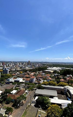 Apartamento à venda com 194m², 3 quartos e 4 vagasVista Sacada Sala de estar