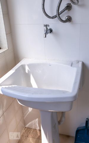 Apartamento para alugar com 80m², 2 quartos e sem vagaDetalhe