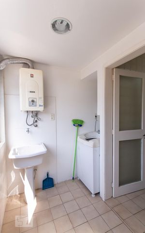 Apartamento para alugar com 80m², 2 quartos e sem vagaÁrea de Serviço