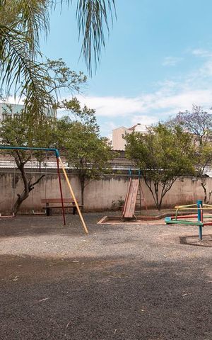 Apartamento para alugar com 80m², 2 quartos e sem vagaPlayground