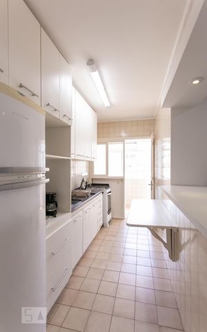 Apartamento para alugar com 80m², 2 quartos e sem vagaCozinha