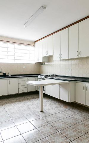 Casa à venda com 200m², 3 quartos e 5 vagasCozinha