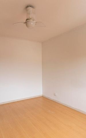 Casa à venda com 200m², 3 quartos e 5 vagasSuíte
