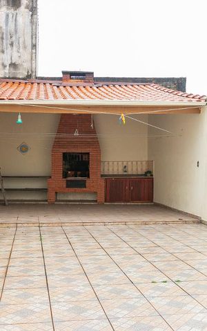 Casa à venda com 200m², 3 quartos e 5 vagasQuintal / Churrasqueira