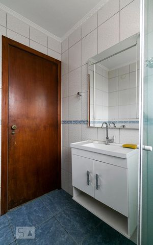 Casa à venda com 200m², 3 quartos e 5 vagasBanheiro 2