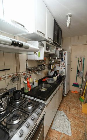 Apartamento à venda com 55m², 3 quartos e 1 vaga Apartamento à venda com 55m², 3 quartos e 1 vagaCozinha