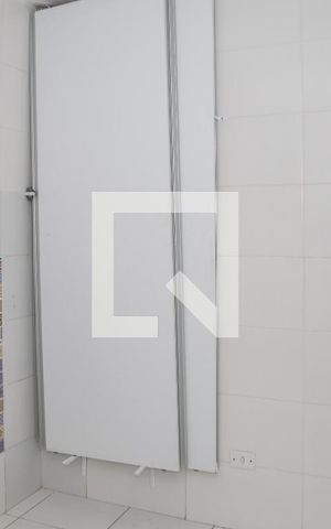 Casa à venda com 390m², 3 quartos e 3 vagas Casa à venda com 390m², 3 quartos e 3 vagasÁrea de Serviço
