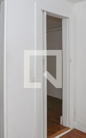 Casa à venda com 390m², 3 quartos e 3 vagas Casa à venda com 390m², 3 quartos e 3 vagasSuíte 3