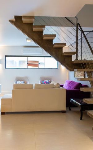 Casa de condomínio para alugar com 160m², 2 quartos e 1 vagaSala