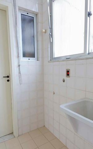 Apartamento à venda com 100m², 2 quartos e 1 vagaÁrea de Serviço