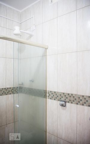 Apartamento à venda com 90m², 2 quartos e sem vaga Apartamento à venda com 90m², 2 quartos e sem vagaBanheiro Corredor