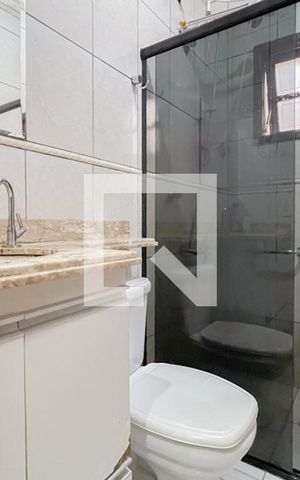 Casa à venda com 135m², 3 quartos e 2 vagas Casa à venda com 135m², 3 quartos e 2 vagasBanheiro Social