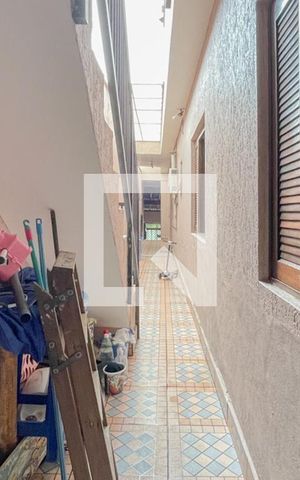 Casa à venda com 135m², 3 quartos e 2 vagas Casa à venda com 135m², 3 quartos e 2 vagasÁrea de Serviço