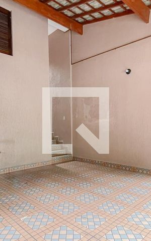 Casa à venda com 135m², 3 quartos e 2 vagas Casa à venda com 135m², 3 quartos e 2 vagasGaragem