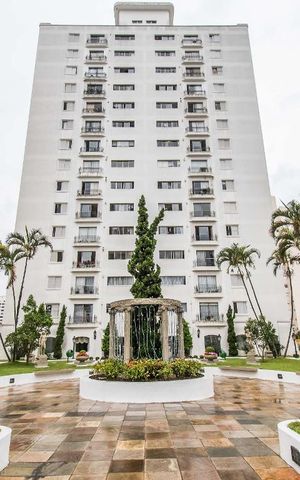 Apartamento à venda com 110m², 3 quartos e 3 vagasFachada
