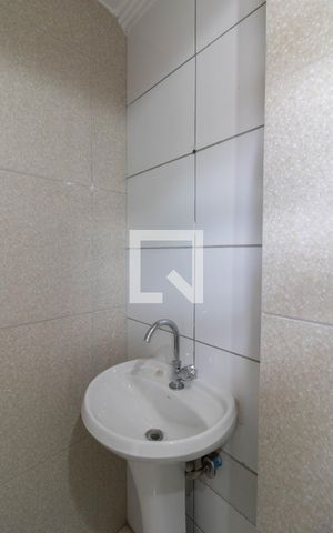 Casa à venda com 283m², 4 quartos e 2 vagas Casa à venda com 283m², 4 quartos e 2 vagasBanheiro