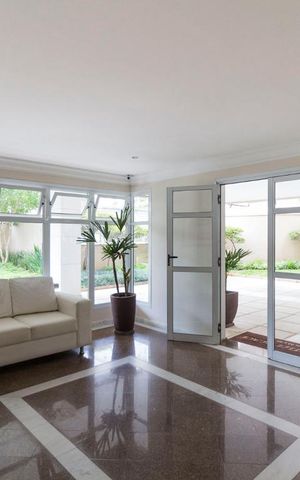 Apartamento à venda com 90m², 3 quartos e 2 vagasHall social