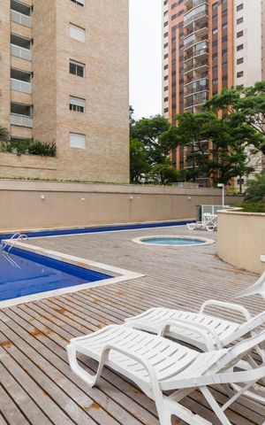 Apartamento à venda com 90m², 3 quartos e 2 vagasPiscina
