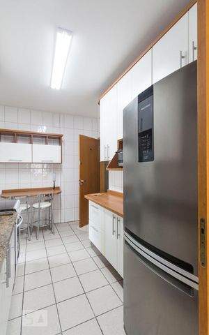 Apartamento à venda com 90m², 3 quartos e 2 vagasCozinha