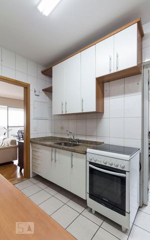 Apartamento à venda com 90m², 3 quartos e 2 vagasCozinha