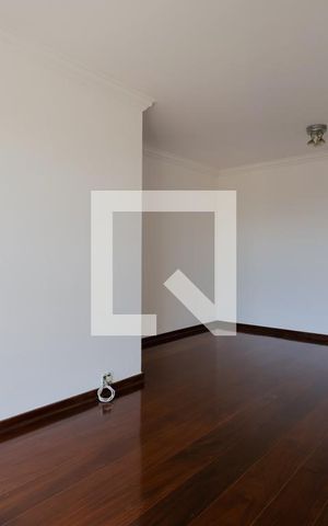 Apartamento à venda com 98m², 3 quartos e 1 vaga Apartamento à venda com 98m², 3 quartos e 1 vagaSala