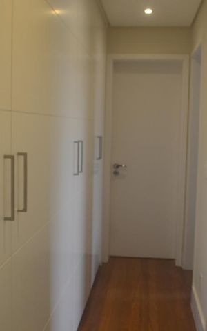 Apartamento à venda com 211m², 3 quartos e 3 vagasCorredor