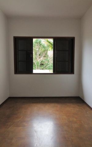 Casa para alugar com 121m², 3 quartos e 2 vagasQuarto 1