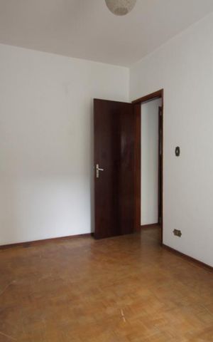 Casa para alugar com 121m², 3 quartos e 2 vagasQuarto 1