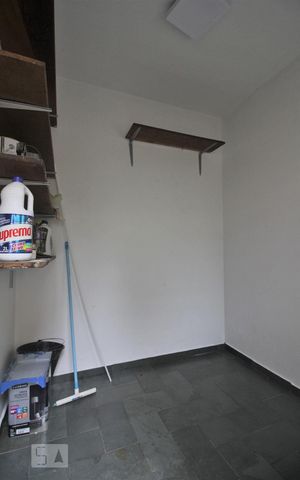 Casa para alugar com 121m², 3 quartos e 2 vagasQuarto de Serviço
