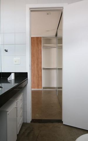 Apartamento à venda com 90m², 1 quarto e 2 vagasSuite