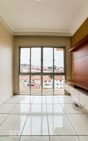 Apartamento à venda com 72m², 2 quartos e 1 vaga Apartamento à venda com 72m², 2 quartos e 1 vagaSala