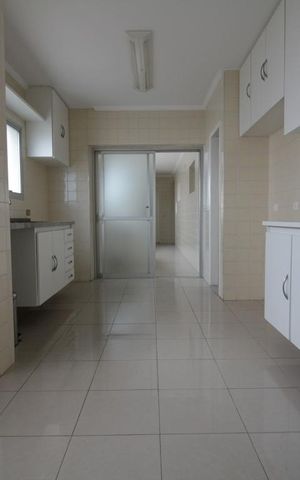 Apartamento à venda com 435m², 4 quartos e 3 vagasCozinha