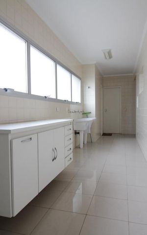 Apartamento à venda com 435m², 4 quartos e 3 vagasÁrea de serviço