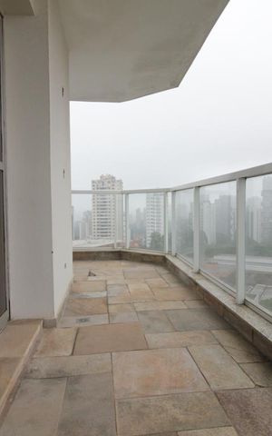 Apartamento à venda com 435m², 4 quartos e 3 vagasVaranda