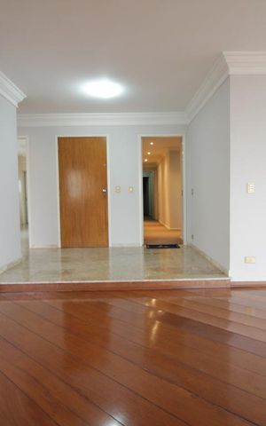 Apartamento à venda com 435m², 4 quartos e 3 vagasSala