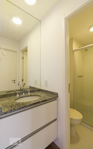 Apartamento à venda com 46m², 1 quarto e 1 vaga Apartamento à venda com 46m², 1 quarto e 1 vagaBanheiro