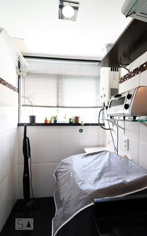 Apartamento para alugar com 63m², 3 quartos e 1 vagaÁrea de Serviço