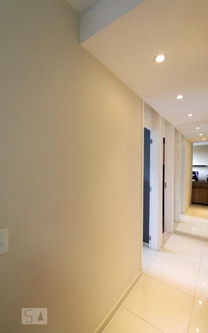 Apartamento para alugar com 63m², 3 quartos e 1 vagaCorredor