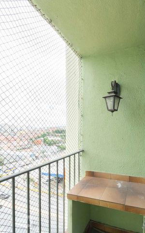 Apartamento à venda com 60m², 2 quartos e 1 vaga Apartamento à venda com 60m², 2 quartos e 1 vagaVaranda