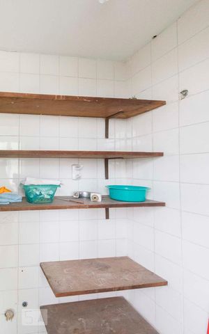 Apartamento à venda com 60m², 2 quartos e 1 vaga Apartamento à venda com 60m², 2 quartos e 1 vagaDispensa