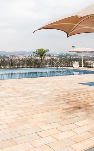 Apartamento à venda com 61m², 2 quartos e 1 vagaÁrea comum - Piscina