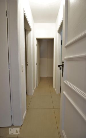 Apartamento à venda com 97m², 3 quartos e 1 vagaCorredor
