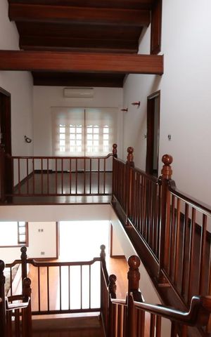 Casa à venda com 485m², 4 quartos e 7 vagassaleta