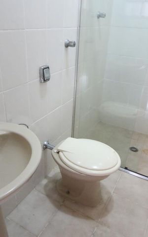 Casa à venda com 485m², 4 quartos e 7 vagasbanheiro de serviço