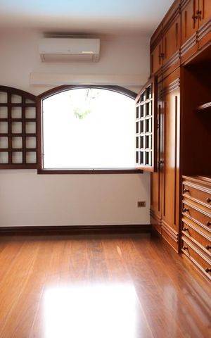 Casa à venda com 485m², 4 quartos e 7 vagassuite 4