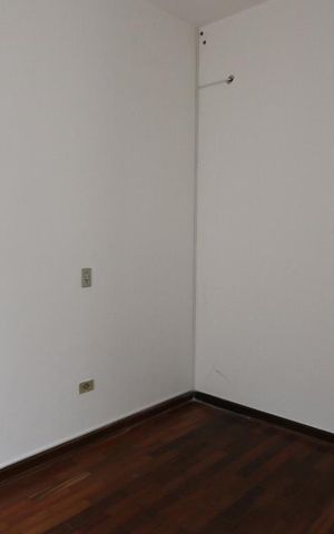 Casa à venda com 485m², 4 quartos e 7 vagasquarto de serviço