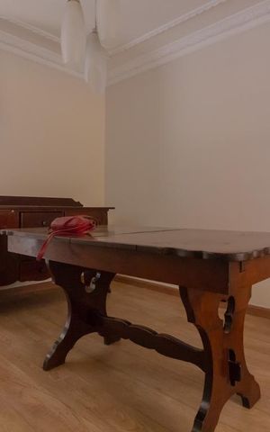 Casa à venda com 120m², 2 quartos e sem vaga Casa à venda com 120m², 2 quartos e sem vagaSala