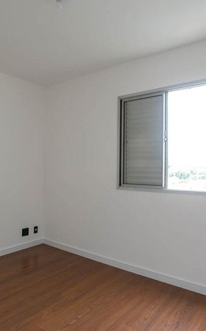 Apartamento para alugar com 50m², 2 quartos e 1 vaga Apartamento para alugar com 50m², 2 quartos e 1 vagaBanheiro do Quarto 2